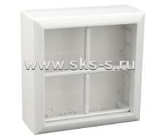 SM45/8 Коробка для открытой проводки на 4 поста 45х45 мм