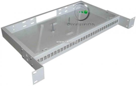 Кросс 19", предсобранный 1U, 32 порта SC/APC, 9/125 мкм (сплошная панель, сплайс-кассета, пигтейлы, КДЗС, адаптеры)