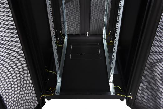 Шкаф напольный, телекоммуникационный 19", 47U 800х1000, двойная передняя дверь перфорация, двойная задняя дверь перфорированная, черный