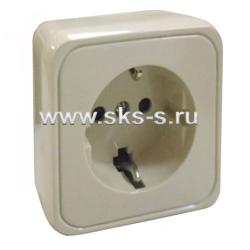 Розетка открытой установки с заземляющими контактами и защитными шторками, (бежевый)